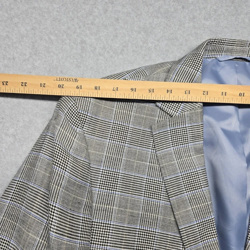 TravelSmith Blazer Mens Large Gray‎ Plaid 2 Button Sport Coat Jacket Classic Fit
